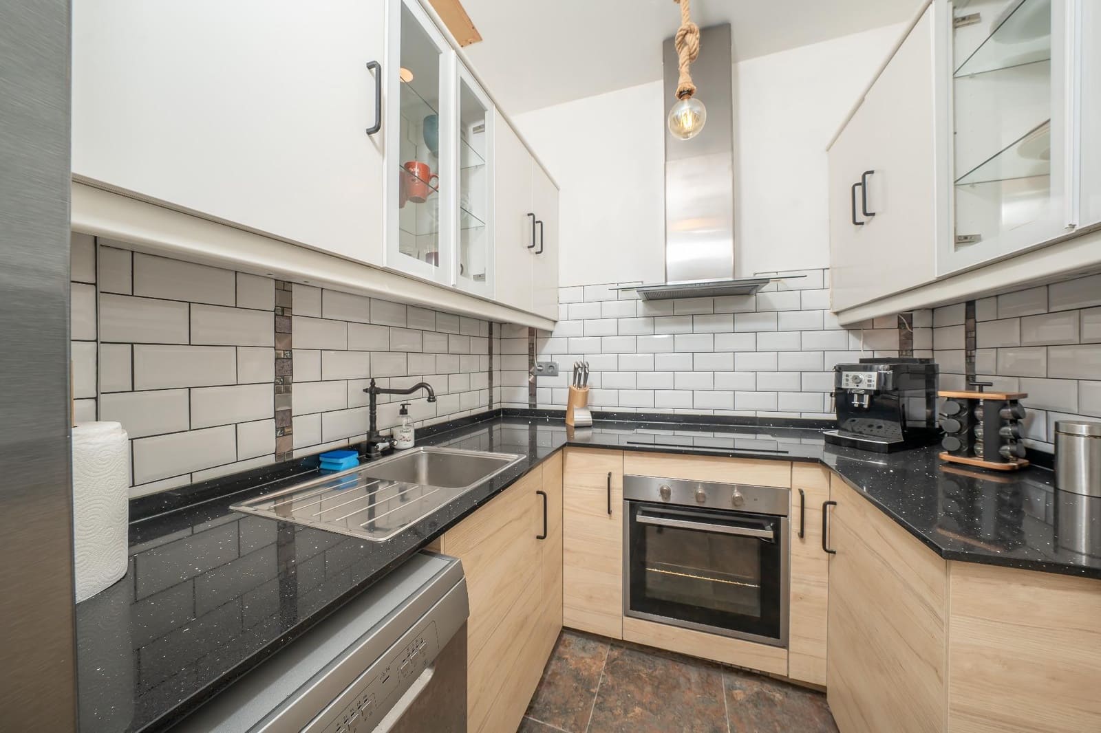 3 chambre Appartement à vendre à Alicante ville - 229 900 € (Ref: 9666448)