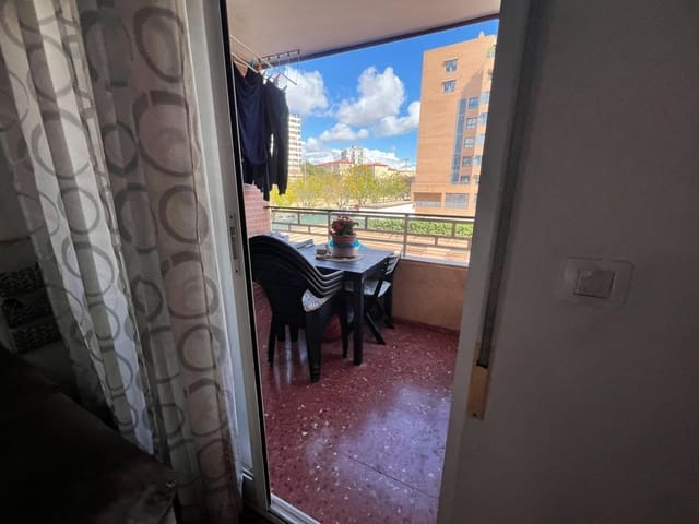 Piso de 3 habitaciones en Alicante / Alacant ciudad en venta con piscina garaje - 279.000 € (Ref: 9674154)