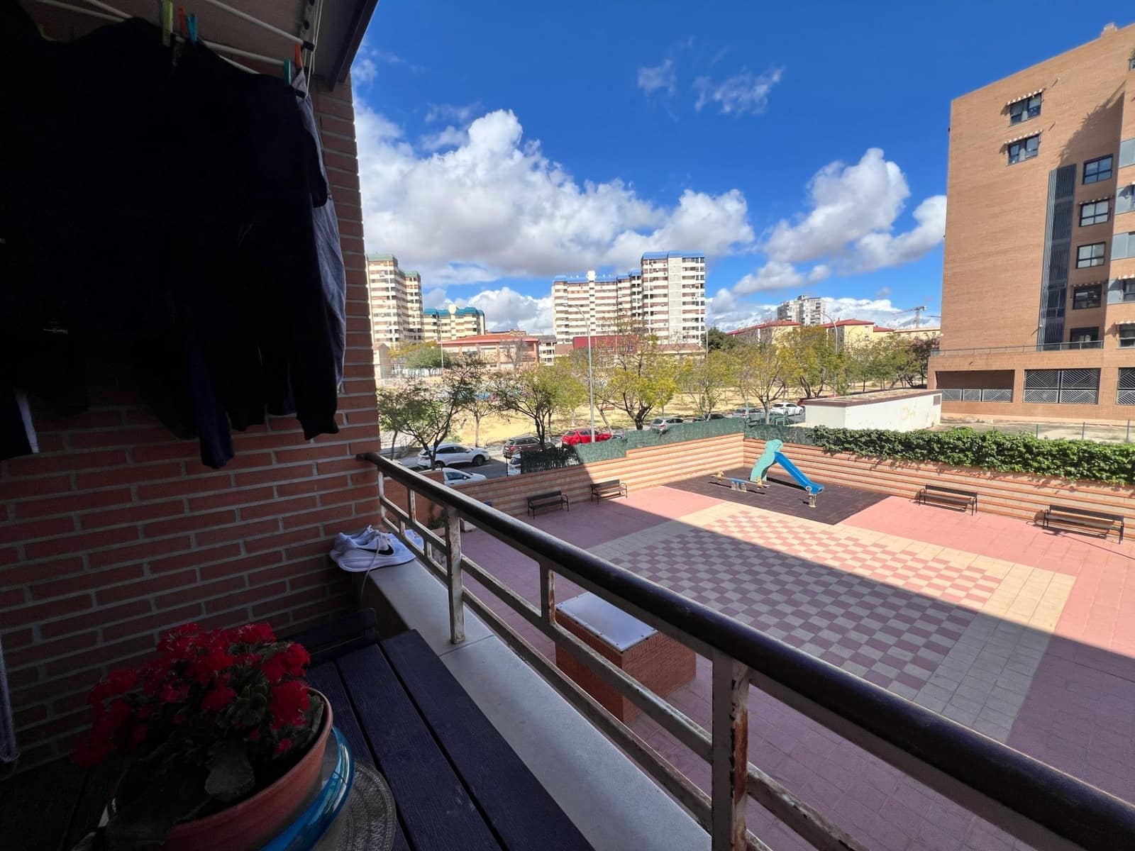 Piso de 3 habitaciones en Alicante / Alacant ciudad en venta con piscina garaje - 279.000 € (Ref: 9674154)