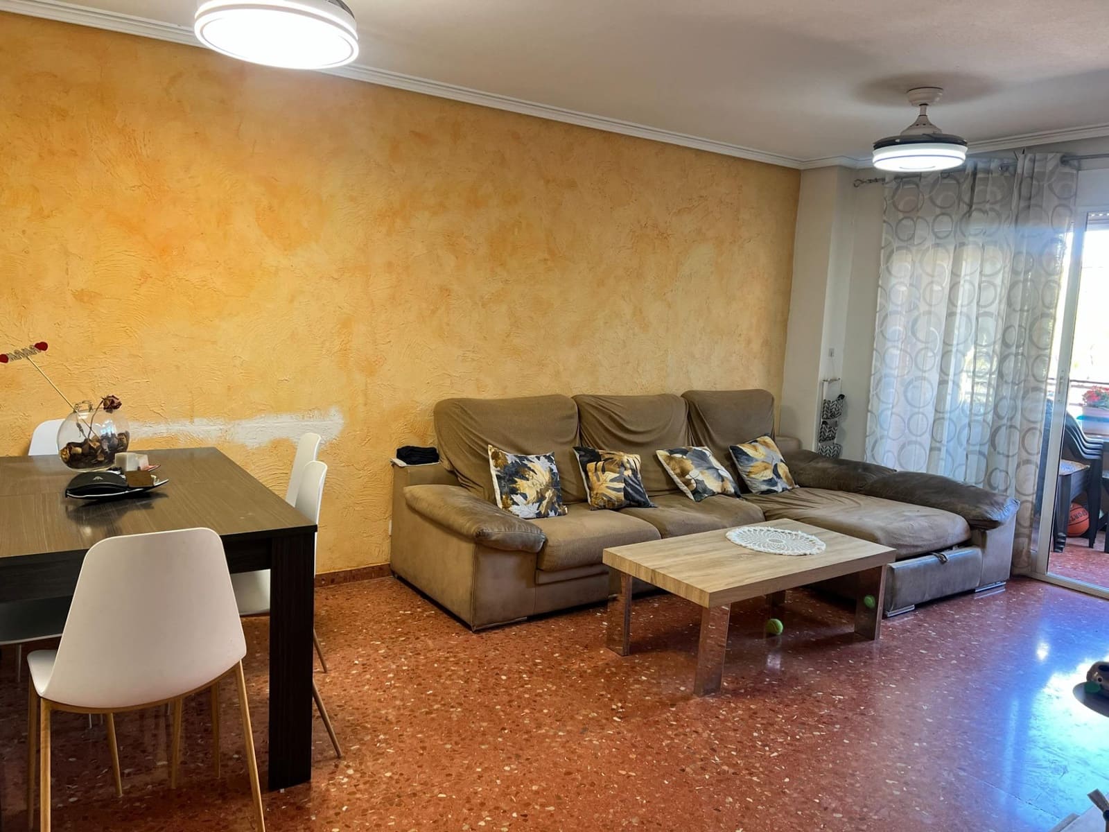 Piso de 3 habitaciones en Alicante / Alacant ciudad en venta con piscina garaje - 279.000 € (Ref: 9674154)