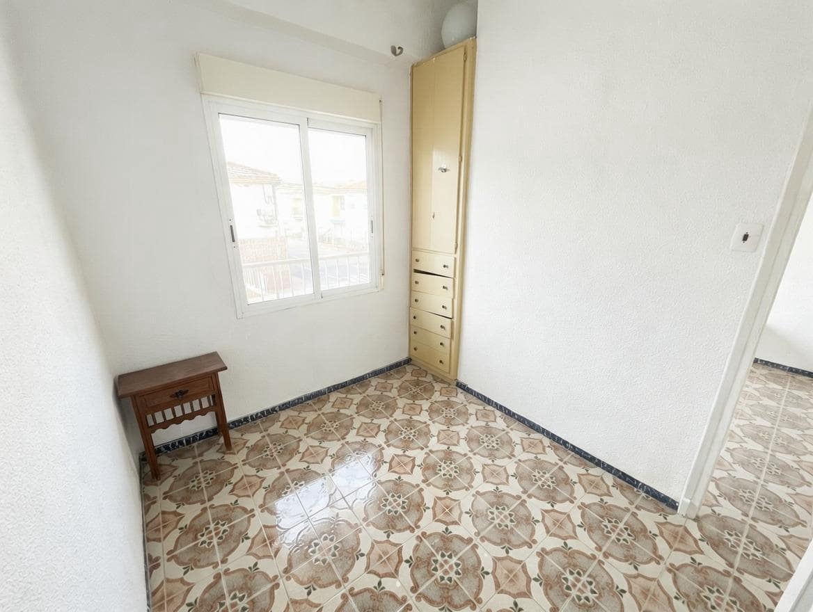 3 quarto Apartamento para venda em Santa Pola - 149 900 € (Ref: 9674155)