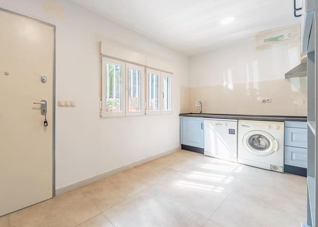 4 soveværelse Lejlighed til salg i Alicante by - € 259.000 (Ref: 9679801)