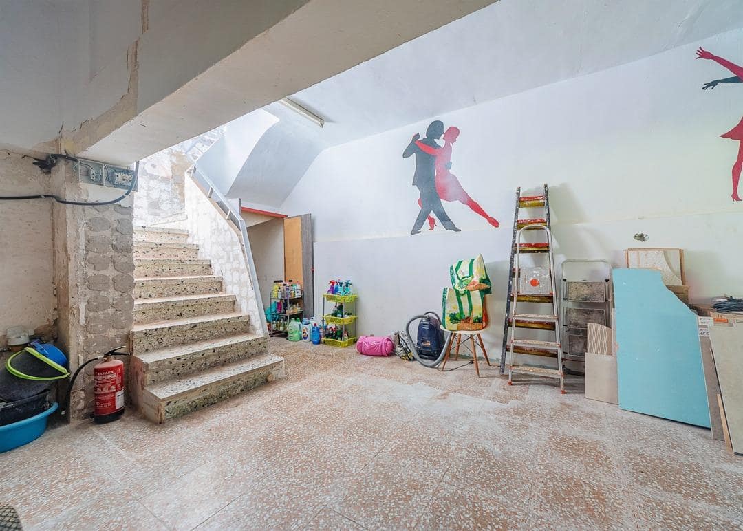 4 bedroom Apartment for sale in Alicante / Alacant city - € 259,000 (Ref: 9679801)