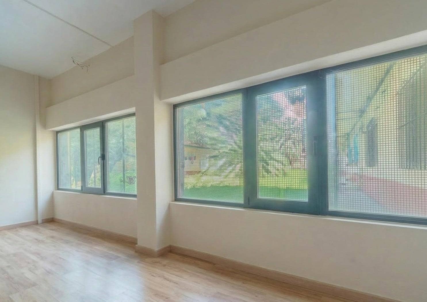 4 bedroom Apartment for sale in Alicante / Alacant city - € 259,000 (Ref: 9679801)