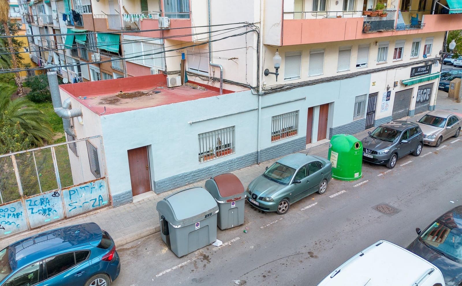 4 bedroom Apartment for sale in Alicante / Alacant city - € 259,000 (Ref: 9679801)