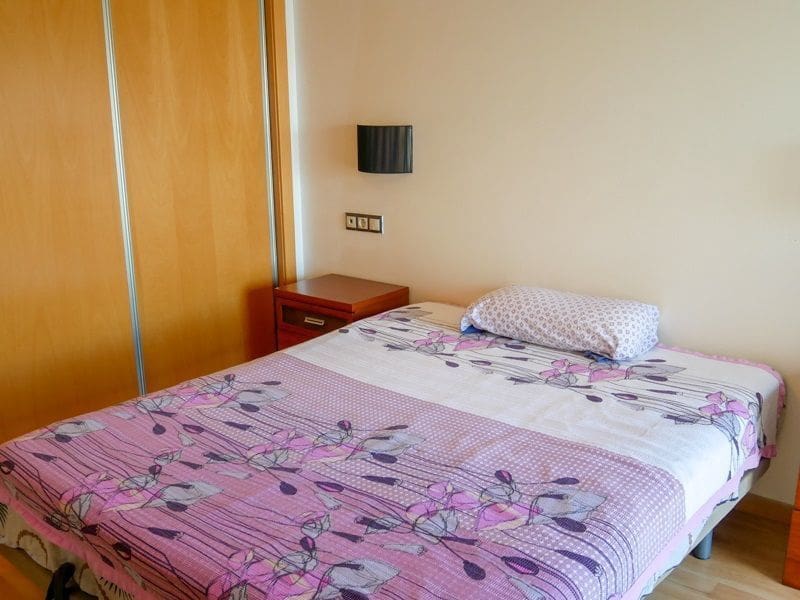 Chalet de 4 habitaciones en Polop en alquiler con piscina garaje - 2.500 € (Ref: 9679802)