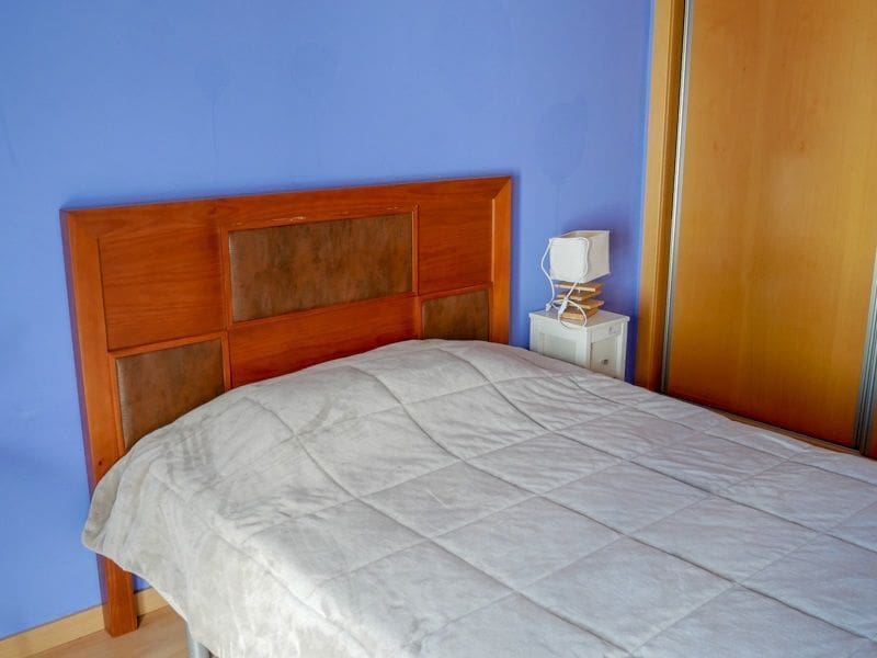 Chalet de 4 habitaciones en Polop en alquiler con piscina garaje - 2.500 € (Ref: 9679802)