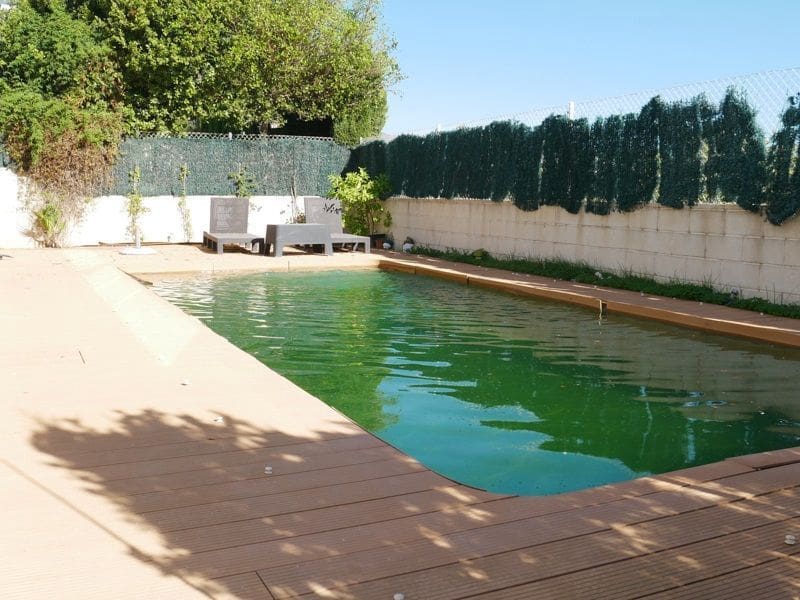 Chalet de 4 habitaciones en Polop en alquiler con piscina garaje - 2.500 € (Ref: 9679802)