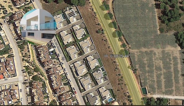 Chalet de 4 habitaciones en Polop en alquiler con piscina garaje - 2.500 € (Ref: 9679802)