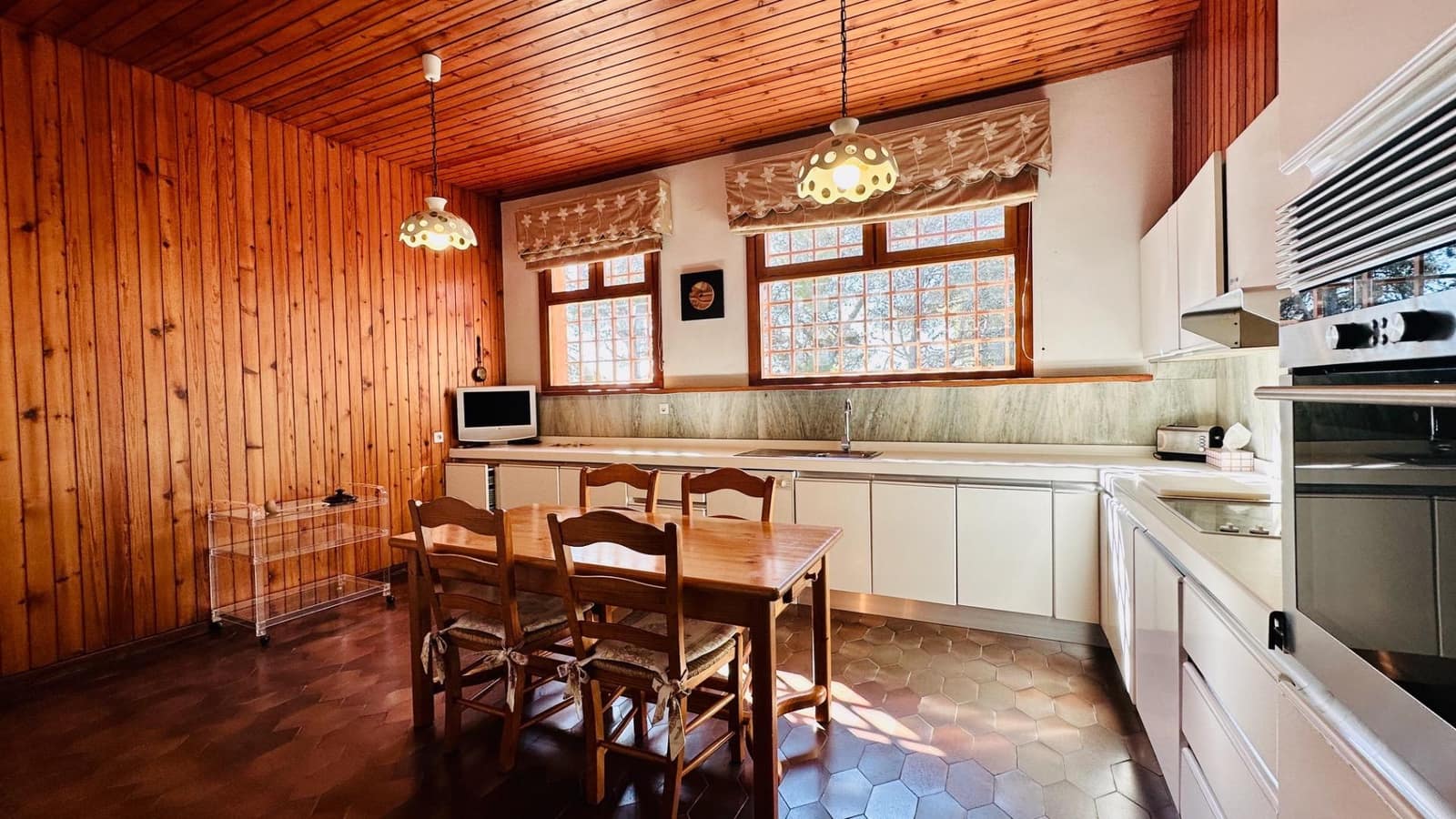 3 makuuhuone Huvila vuokrattavana paikassa La Nucia mukana uima-altaan 
autotalli - 2 500 € (Ref: 9682474)