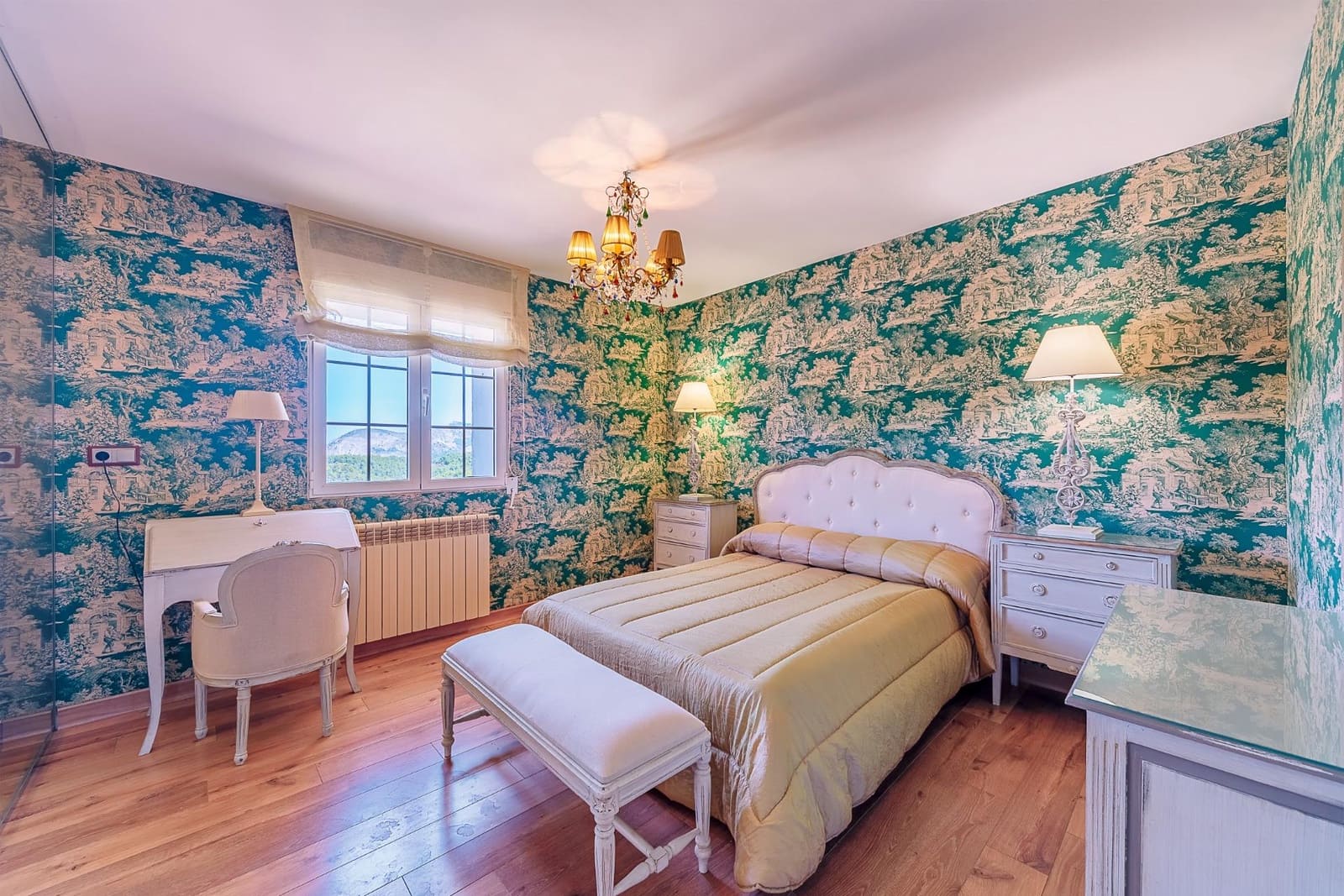 7 bedroom Villa for sale in Penaguila with pool garage - € 13,000,000 (Ref: 9686363)