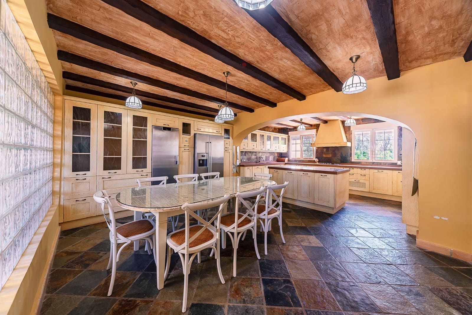 7 bedroom Villa for sale in Penaguila with pool garage - € 13,000,000 (Ref: 9686363)