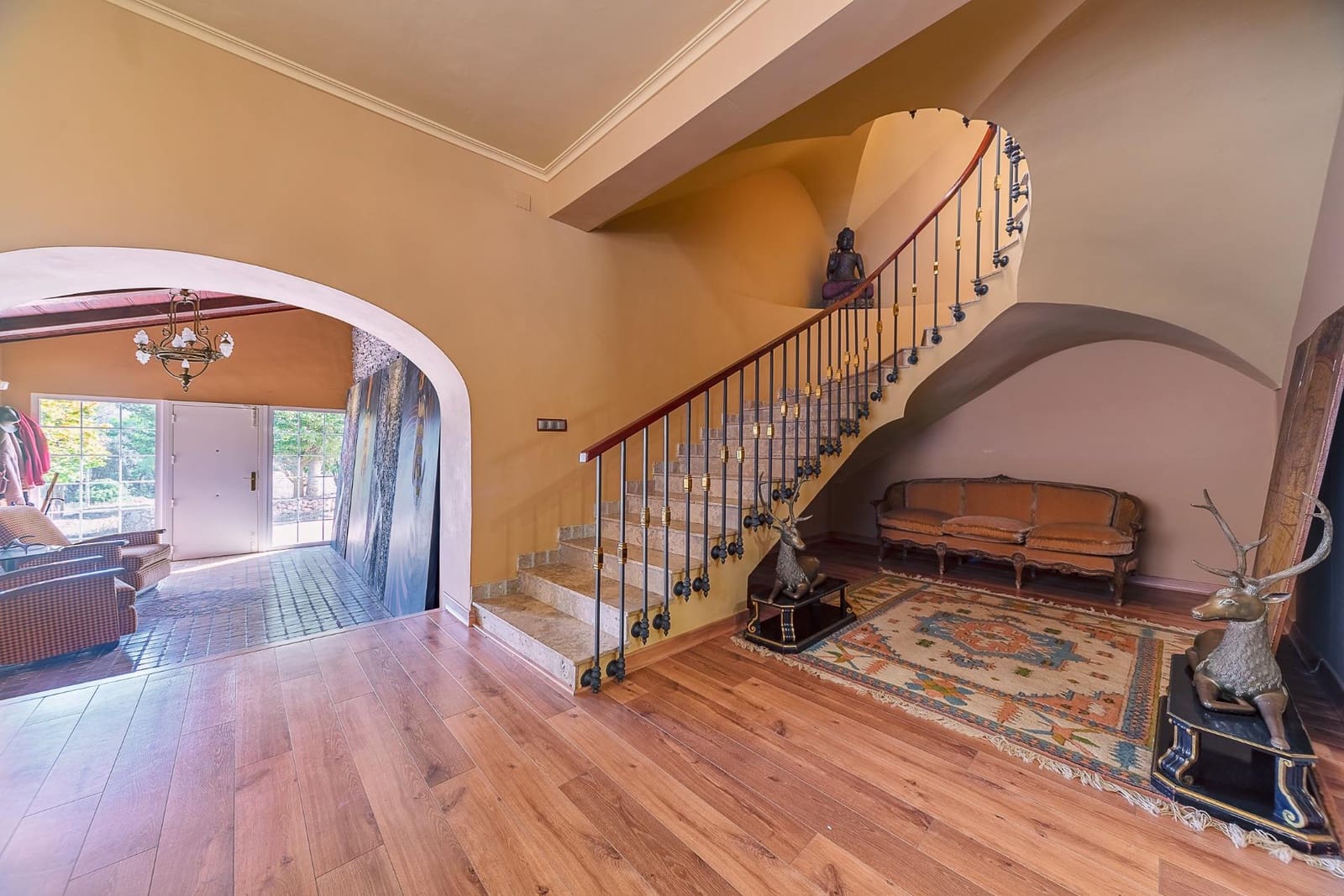 7 bedroom Villa for sale in Penaguila with pool garage - € 13,000,000 (Ref: 9686363)