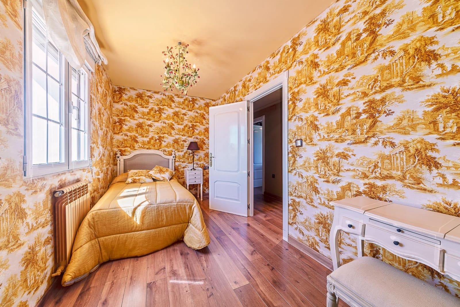 7 bedroom Villa for sale in Penaguila with pool garage - € 13,000,000 (Ref: 9686363)