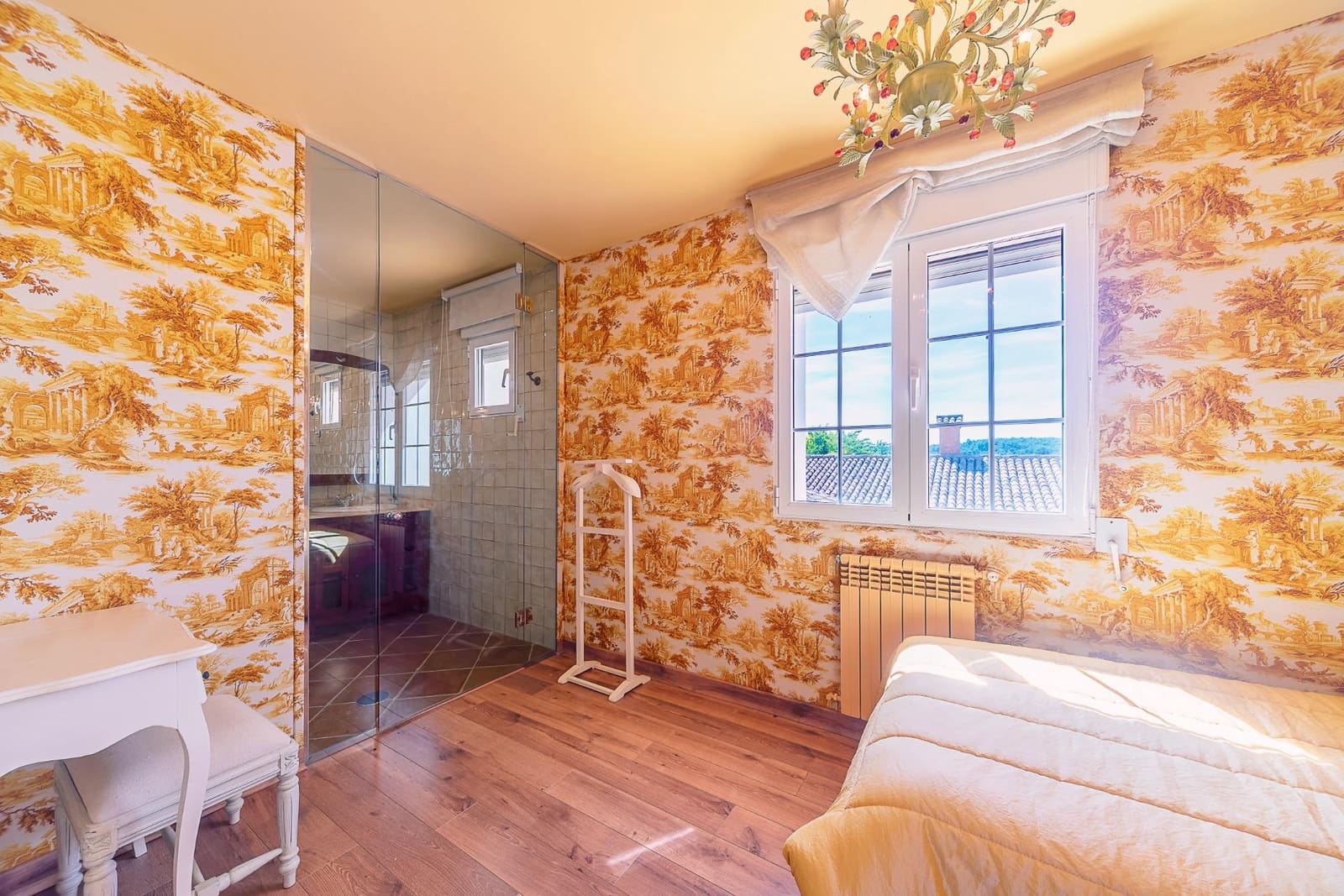 7 bedroom Villa for sale in Penaguila with pool garage - € 13,000,000 (Ref: 9686363)