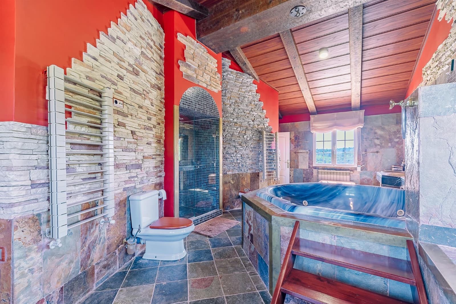 7 bedroom Villa for sale in Penaguila with pool garage - € 13,000,000 (Ref: 9686363)