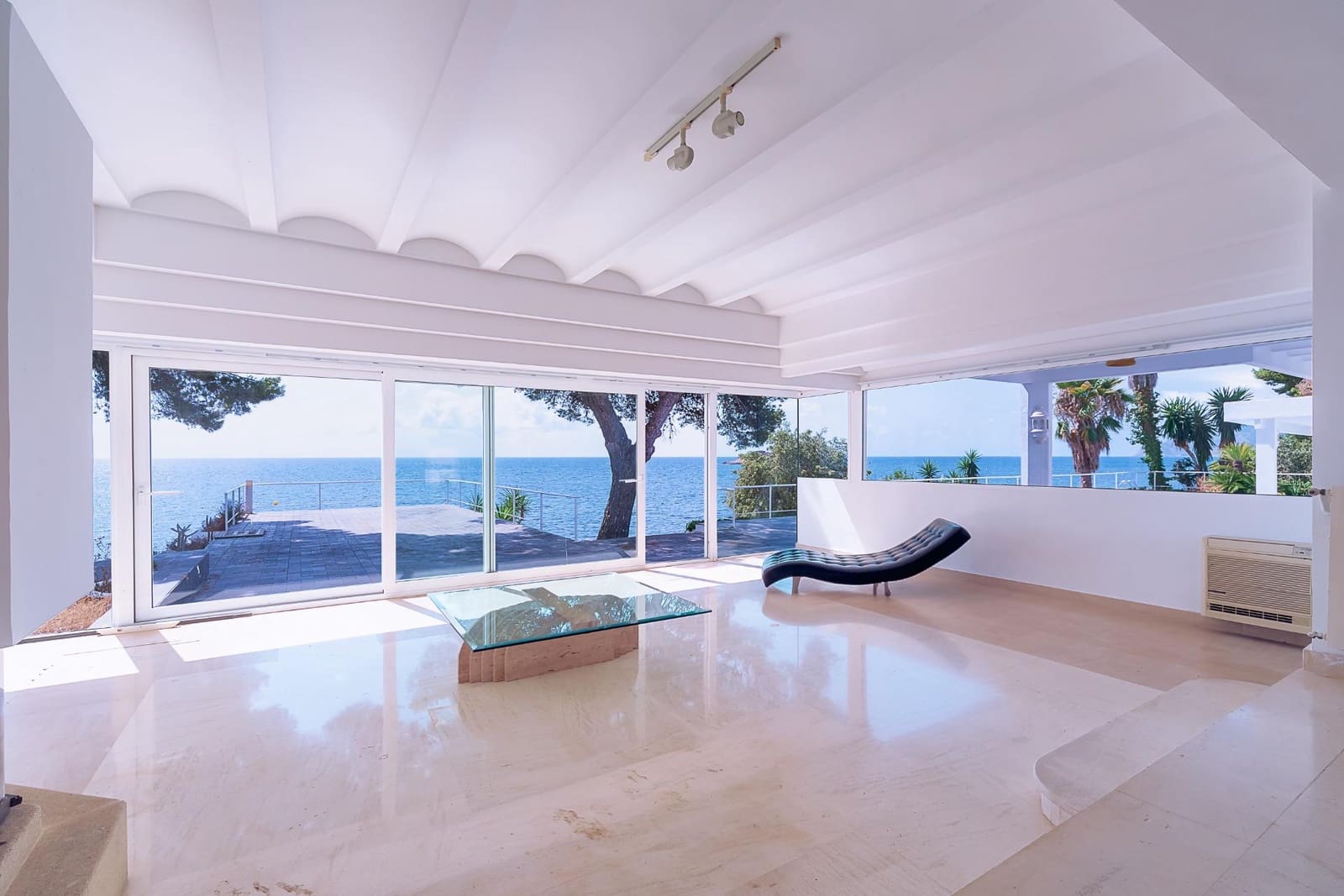 6 slaapkamer Villa te koop in Altea met garage - € 6.300.000 (Ref: 9686364)