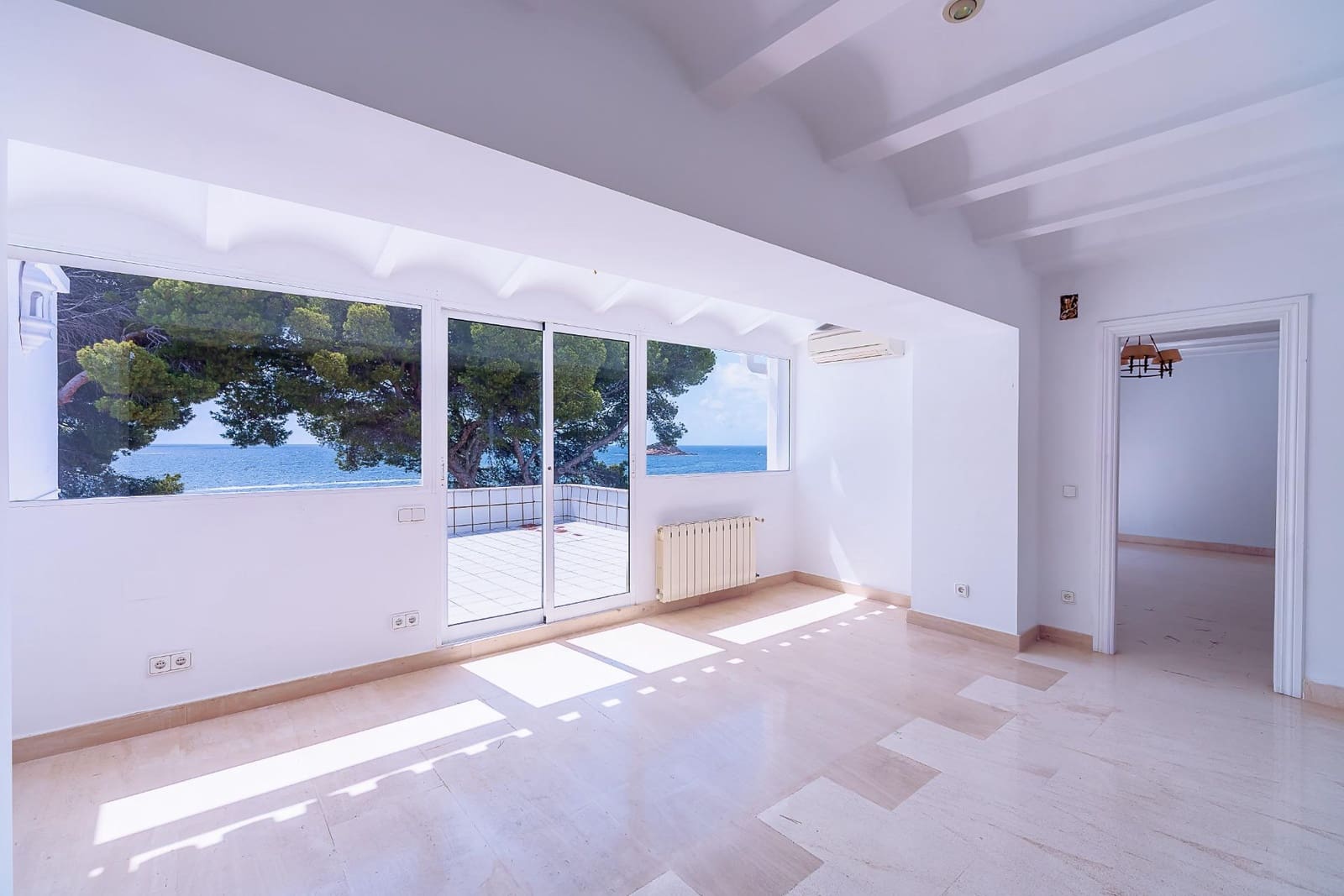 6 slaapkamer Villa te koop in Altea met garage - € 6.300.000 (Ref: 9686364)