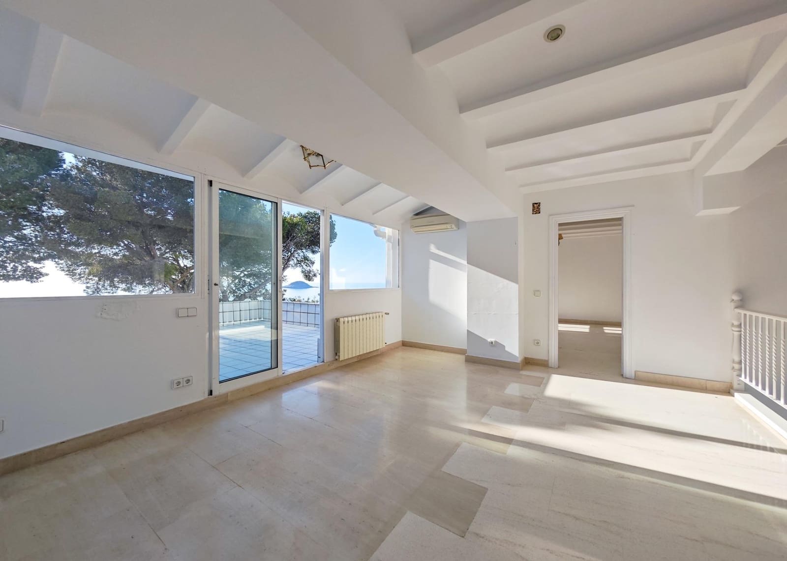6 slaapkamer Villa te koop in Altea met garage - € 6.300.000 (Ref: 9686364)