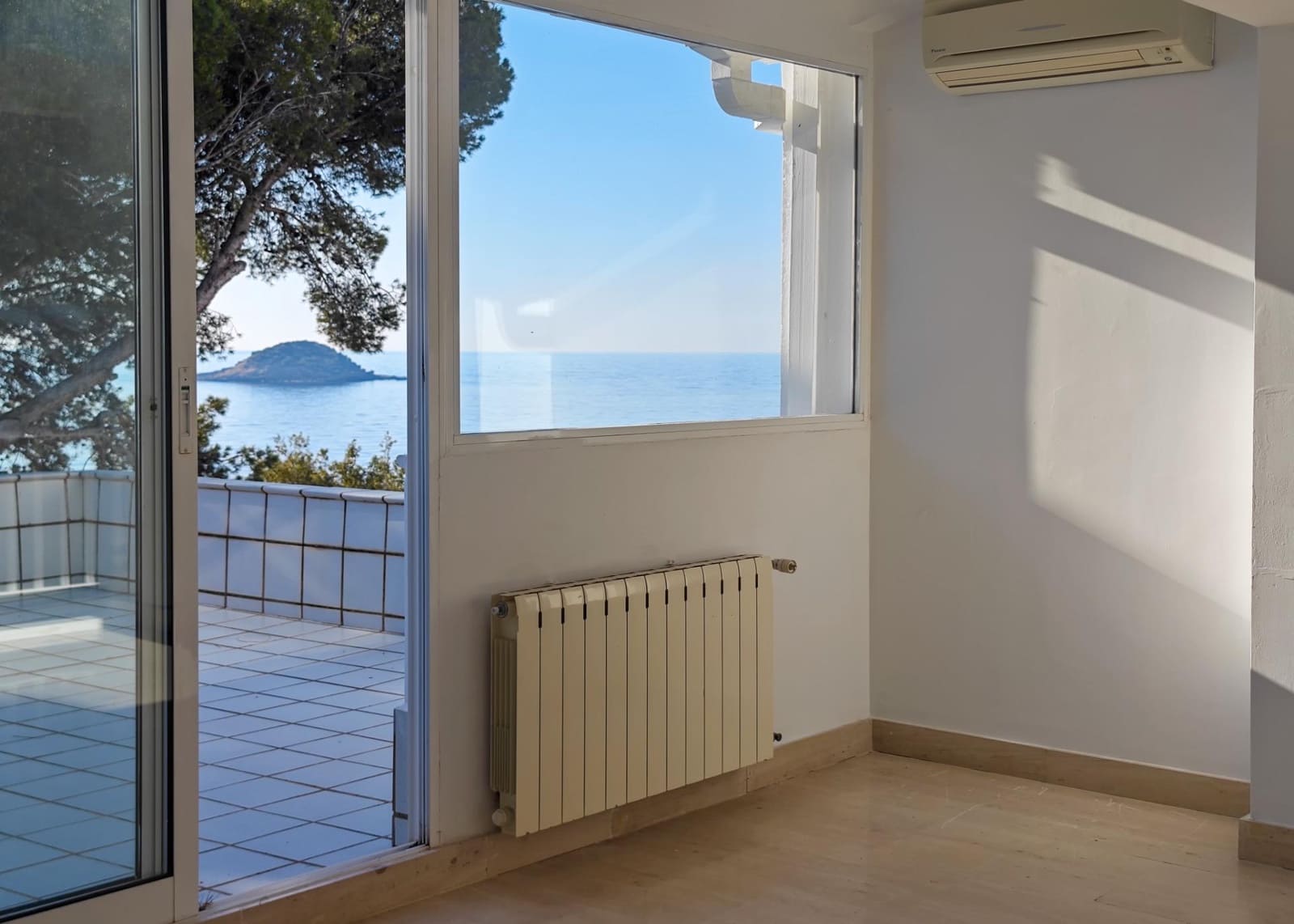 6 slaapkamer Villa te koop in Altea met garage - € 6.300.000 (Ref: 9686364)