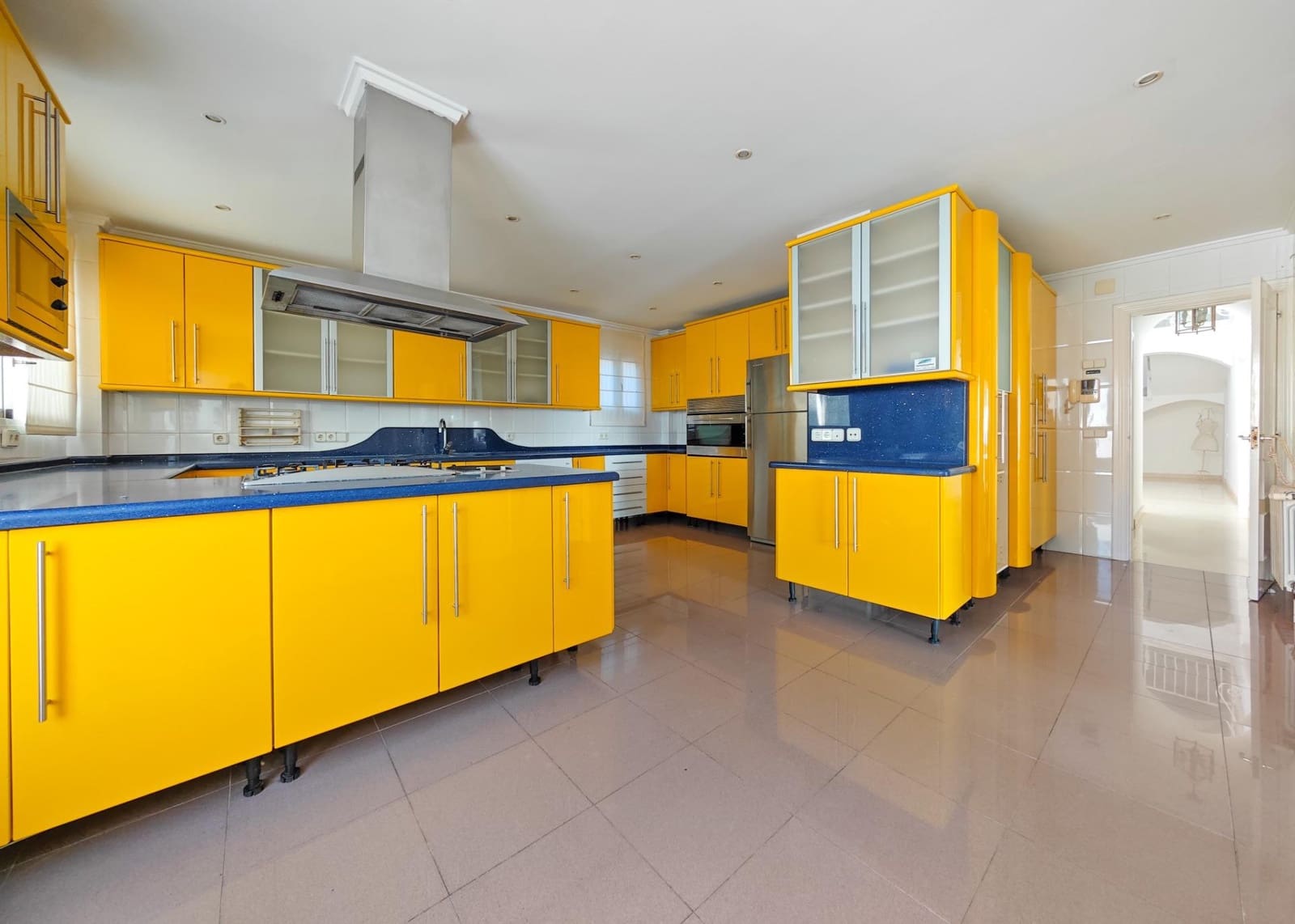 6 slaapkamer Villa te koop in Altea met garage - € 6.300.000 (Ref: 9686364)