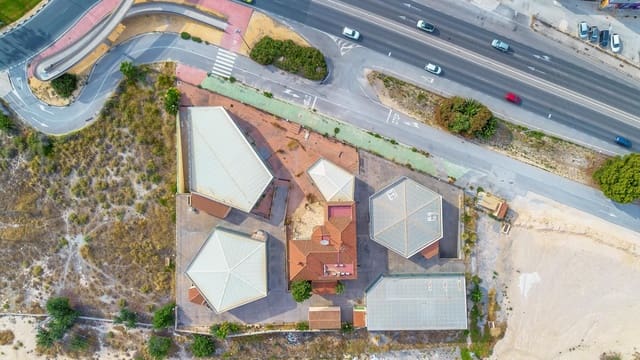 Commerciale da affittare in Santa Faz, Alicante città - 15.000 € (Rif: 9686365)