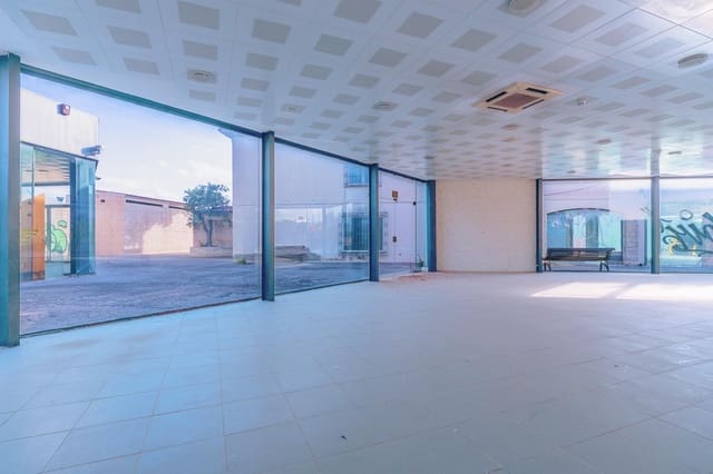 Kaupallinen vuokrattavana paikassa Santa Faz, Alicante kaupunki mukana 
autotalli - 15 000 € (Ref: 9686365)