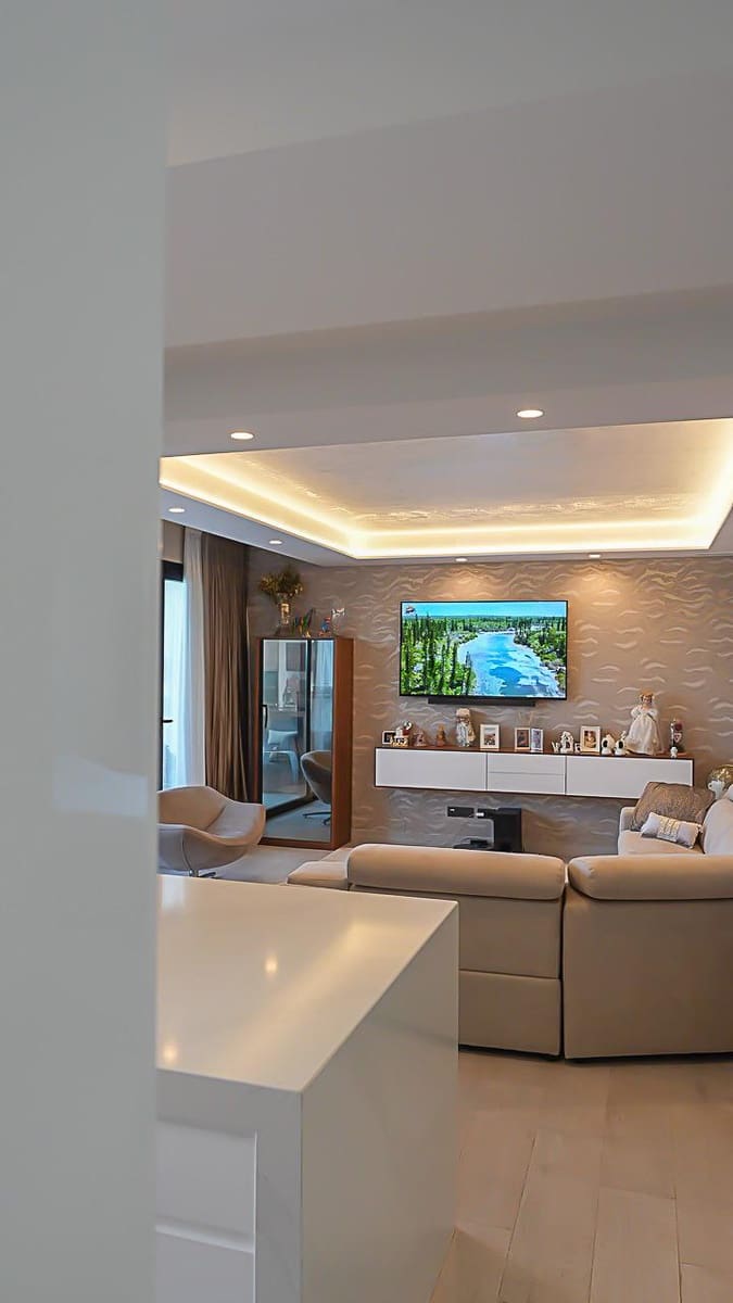 3 slaapkamer Villa te huur in Finestrat met zwembad garage - € 4.999 (Ref: 9690561)