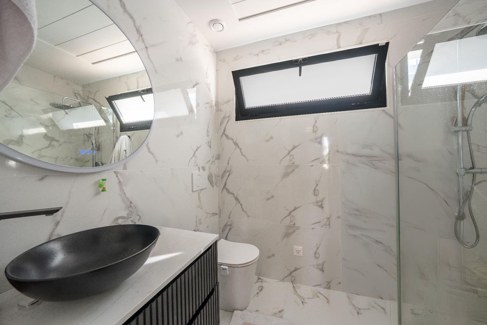 3 slaapkamer Villa te huur in Finestrat met zwembad garage - € 4.999 (Ref: 9690561)
