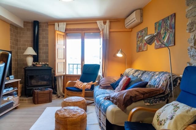 Chalet de 3 habitaciones en Planes en venta - 156.000 € (Ref: 9690562)