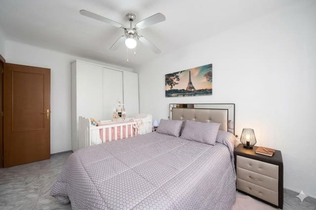 2 quarto Apartamento para venda em Alicante cidade - 173 000 € (Ref: 9695276)