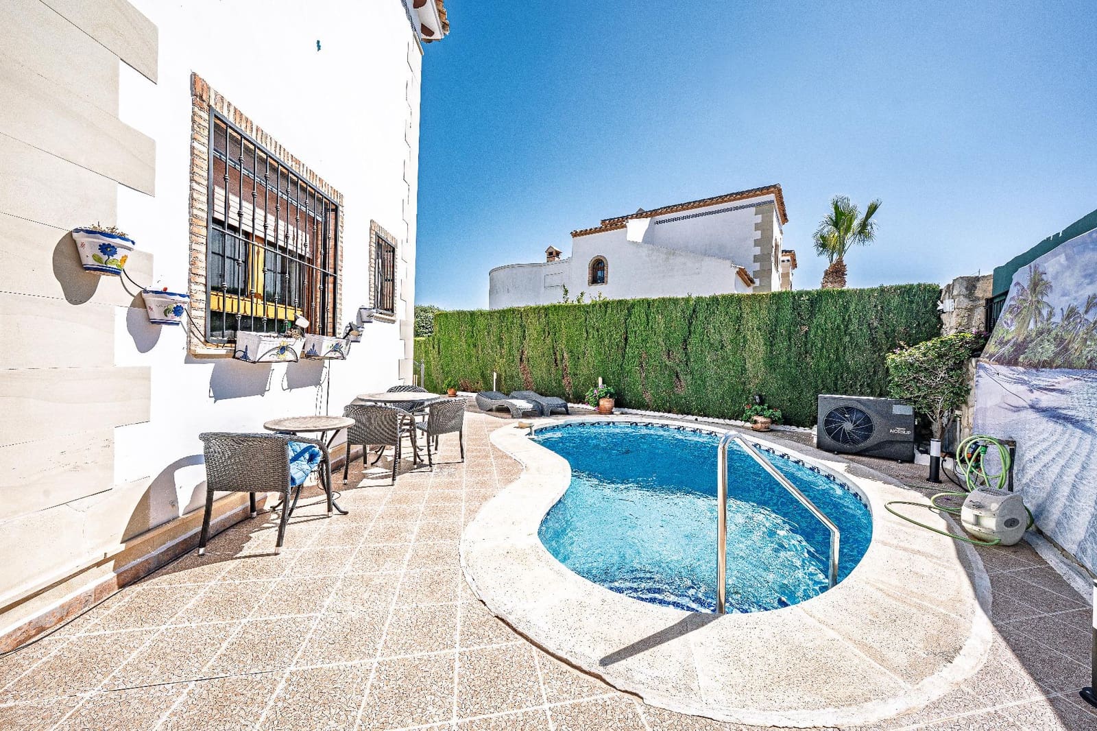 Chalet de 6 habitaciones en Algorfa en venta con piscina garaje - 479.900 € (Ref: 9701590)