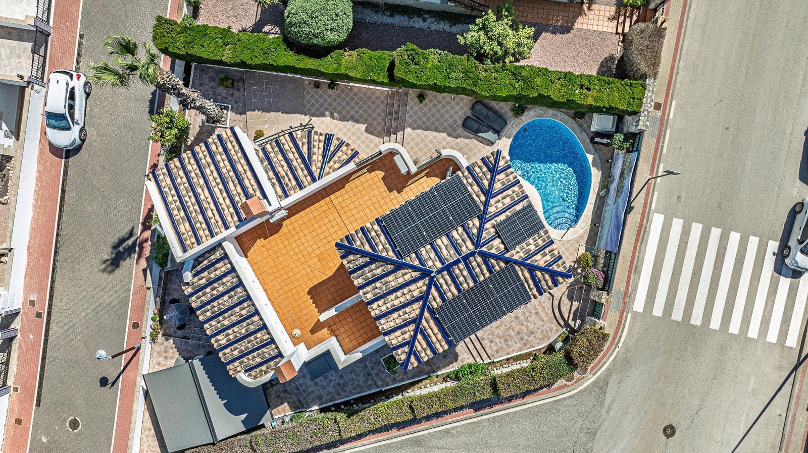 Chalet de 6 habitaciones en Algorfa en venta con piscina garaje - 479.900 € (Ref: 9701590)