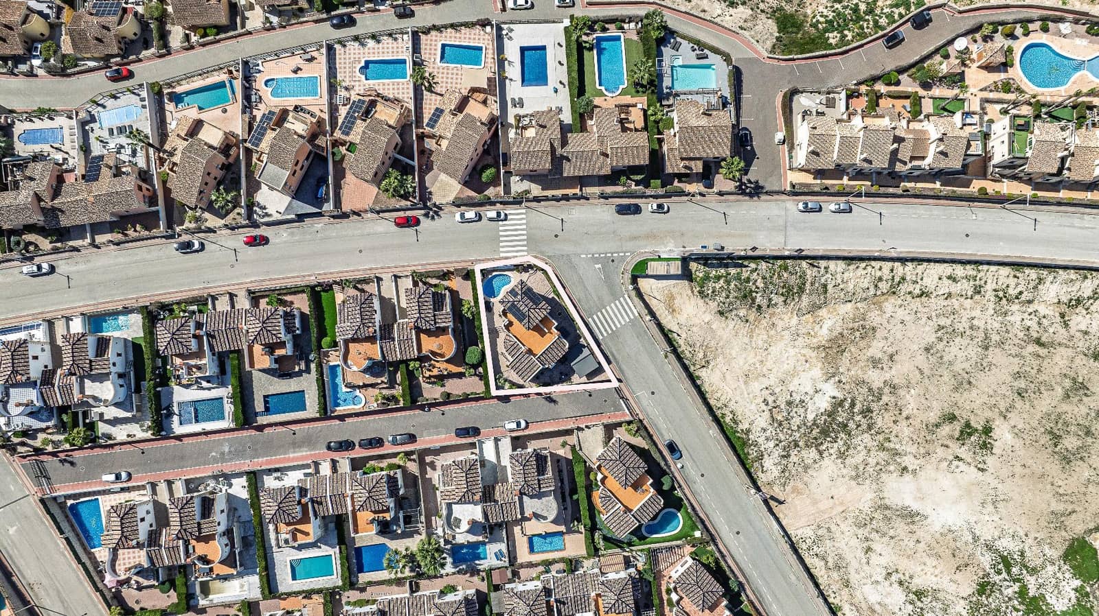 Chalet de 6 habitaciones en Algorfa en venta con piscina garaje - 479.900 € (Ref: 9701590)