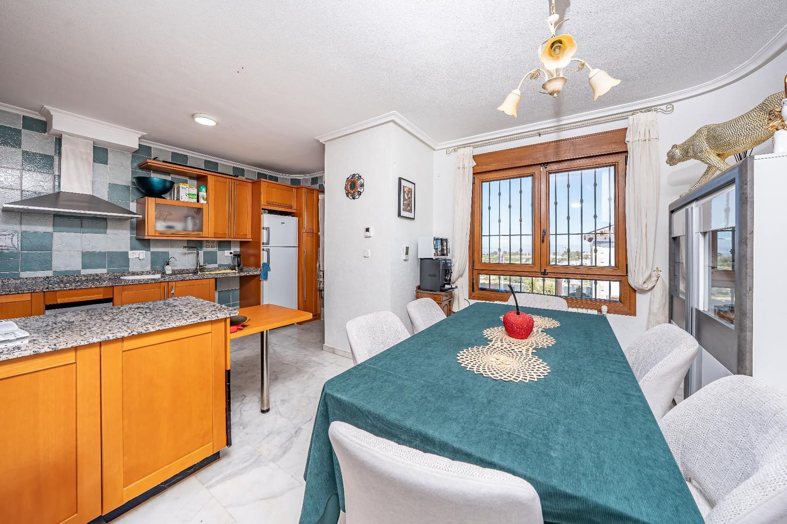 6 soverom Villa til salgs i Algorfa med svømmebasseng garasje - € 449 900 (Ref: 9701590)