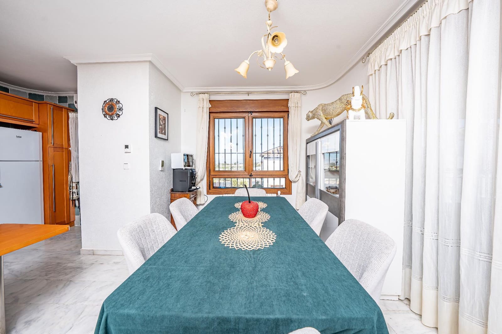 6 soverom Villa til salgs i Algorfa med svømmebasseng garasje - € 449 900 (Ref: 9701590)