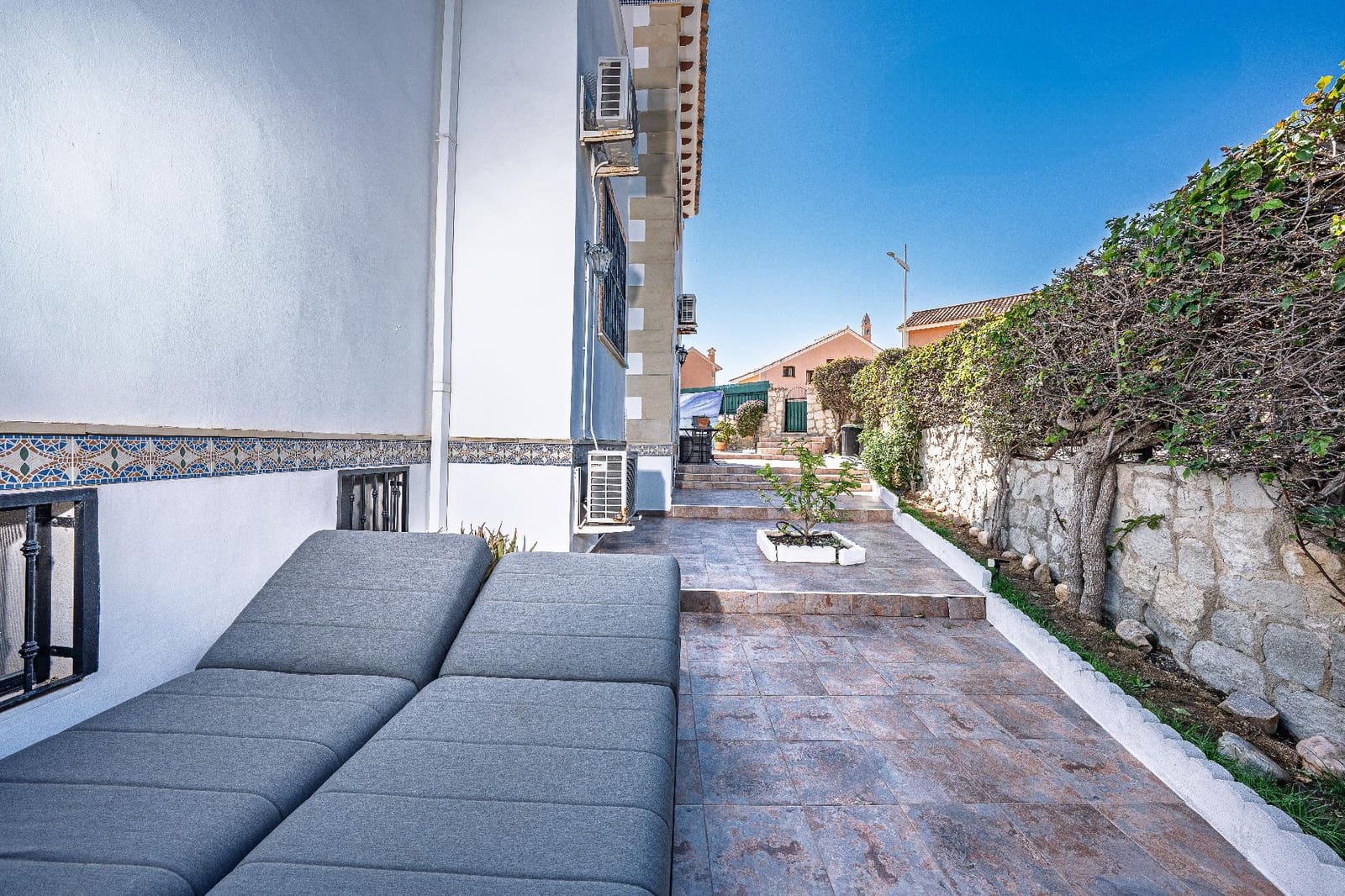 6 soverom Villa til salgs i Algorfa med svømmebasseng garasje - € 449 900 (Ref: 9701590)