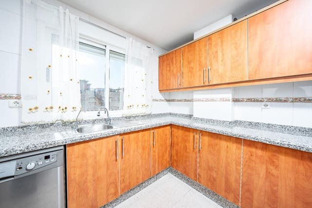 3 soverom Penthouse til salgs i Alicante by med svømmebasseng garasje - € 399 900 (Ref: 9701591)