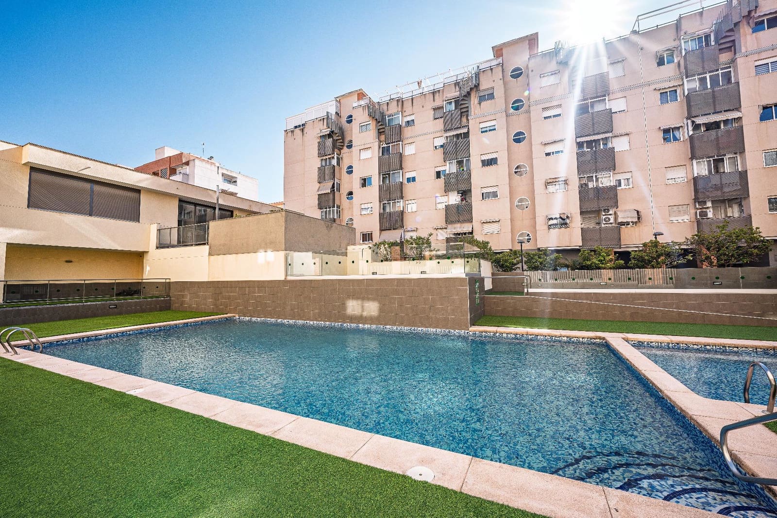 3 sovrum Takvåning till salu i Alicante stad med pool garage - 399 900 € (Ref: 9701591)