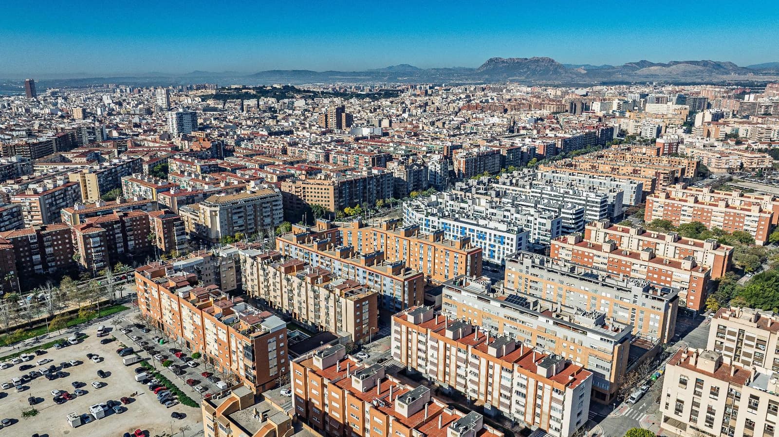 3 sovrum Takvåning till salu i Alicante stad med pool garage - 399 900 € (Ref: 9701591)