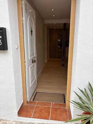 2 bedroom Terraced Villa for rent in Altea - € 1,250 (Ref: 9701592)