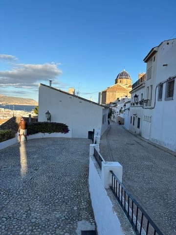 2 bedroom Terraced Villa for rent in Altea - € 1,250 (Ref: 9701592)