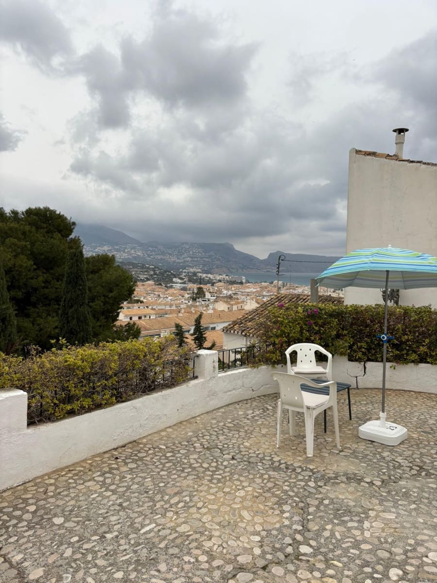 2 bedroom Terraced Villa for rent in Altea - € 1,250 (Ref: 9701592)