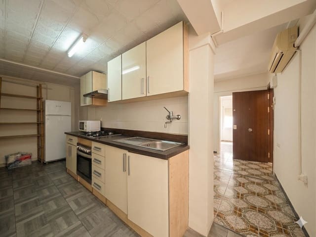 3 camera da letto Appartamento in vendita in Los Ángeles, Alicante città - 93.000 € (Rif: 9711923)