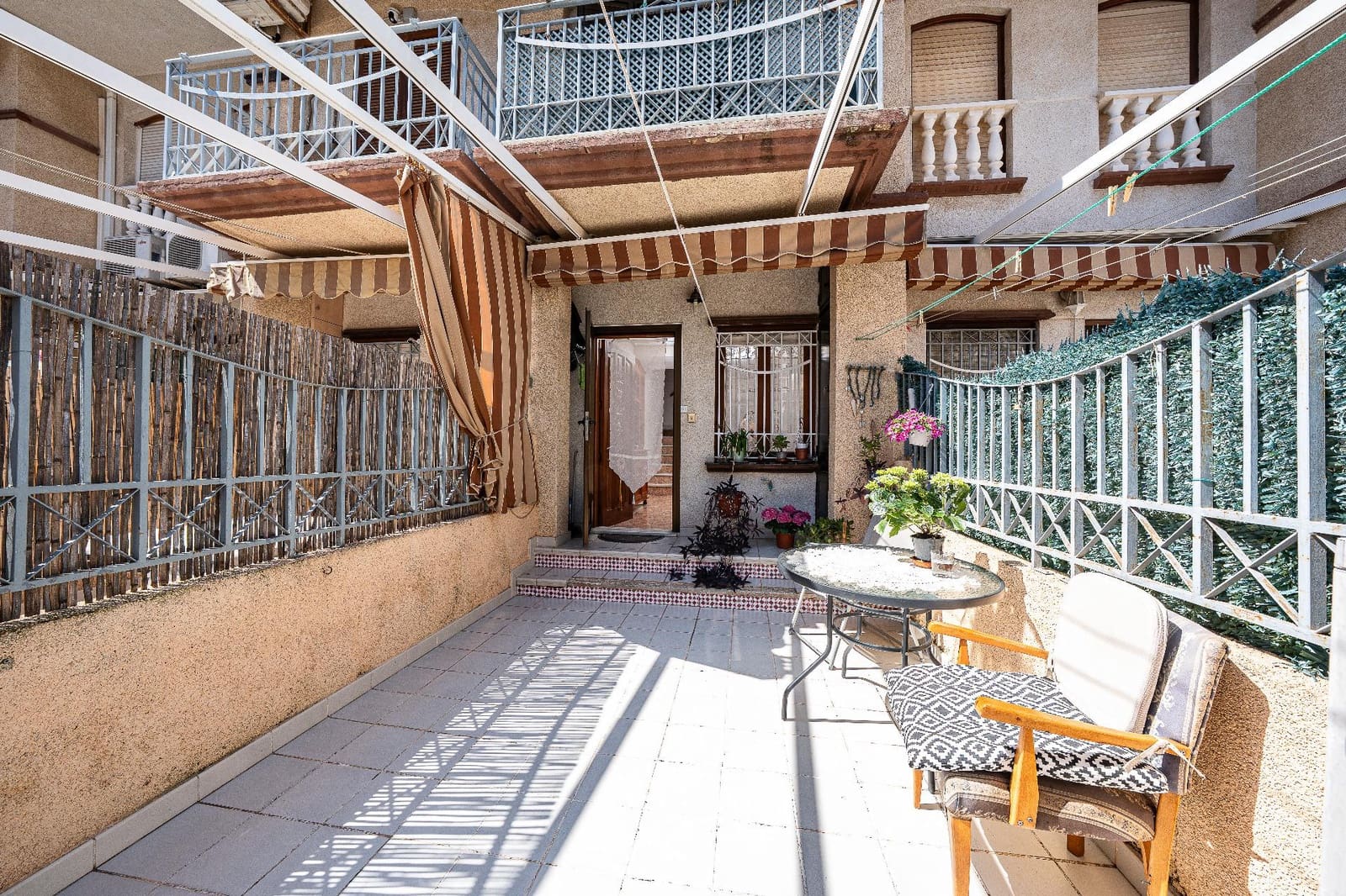 1 bedroom Bungalow for sale in Santa Pola - € 135,000 (Ref: 9714881)