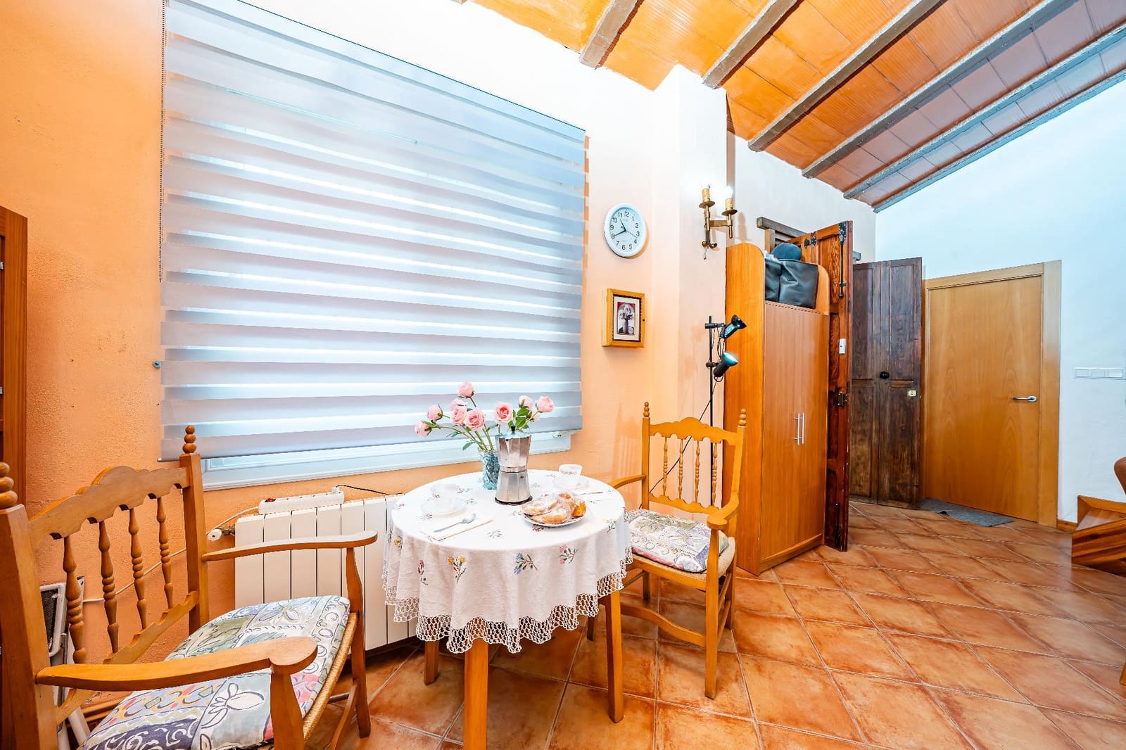 2 bedroom Finca/Country House for sale in Onil with pool garage - € 320,000 (Ref: 9714882)