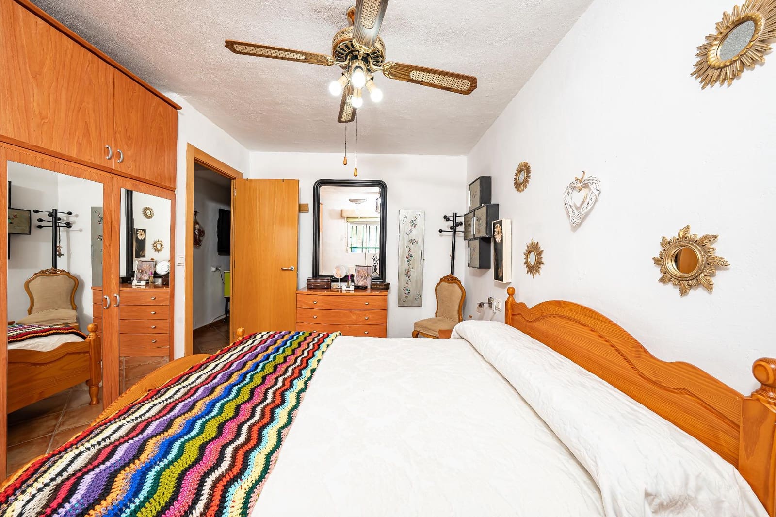 2 bedroom Finca/Country House for sale in Onil with pool garage - € 320,000 (Ref: 9714882)