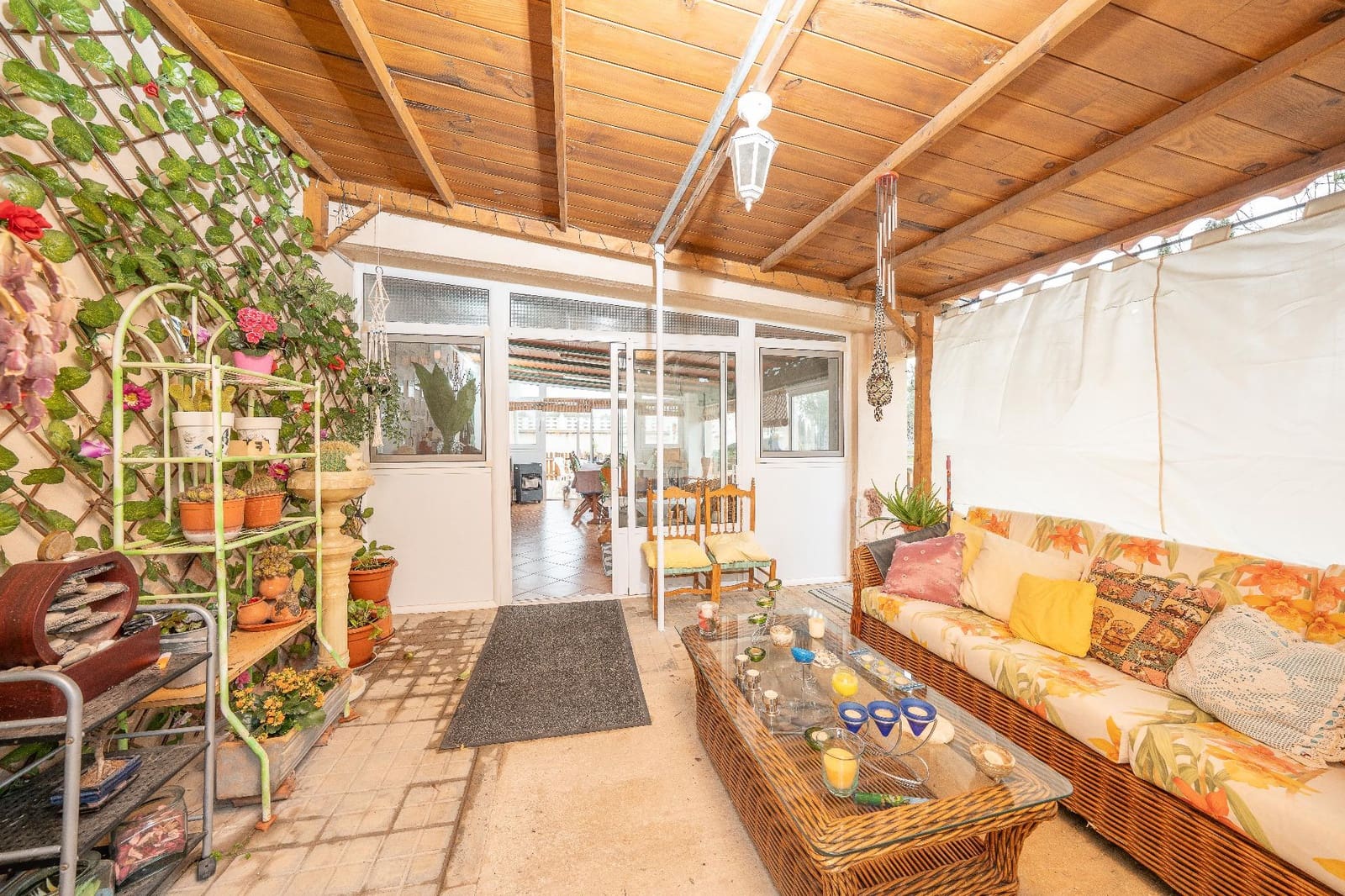 2 bedroom Finca/Country House for sale in Onil with pool garage - € 320,000 (Ref: 9714882)