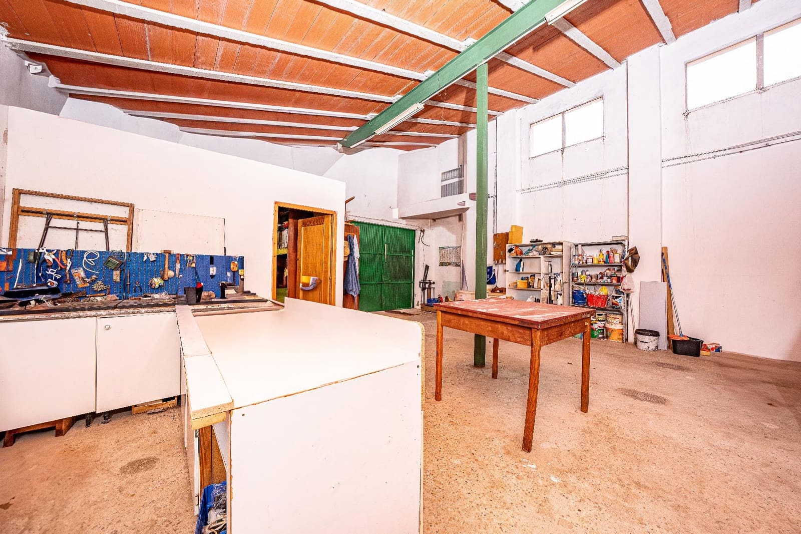 2 bedroom Finca/Country House for sale in Onil with pool garage - € 320,000 (Ref: 9714882)