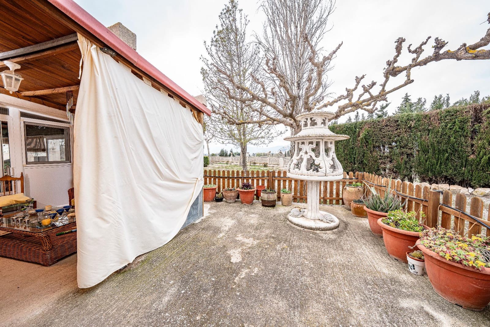 2 bedroom Finca/Country House for sale in Onil with pool garage - € 320,000 (Ref: 9714882)